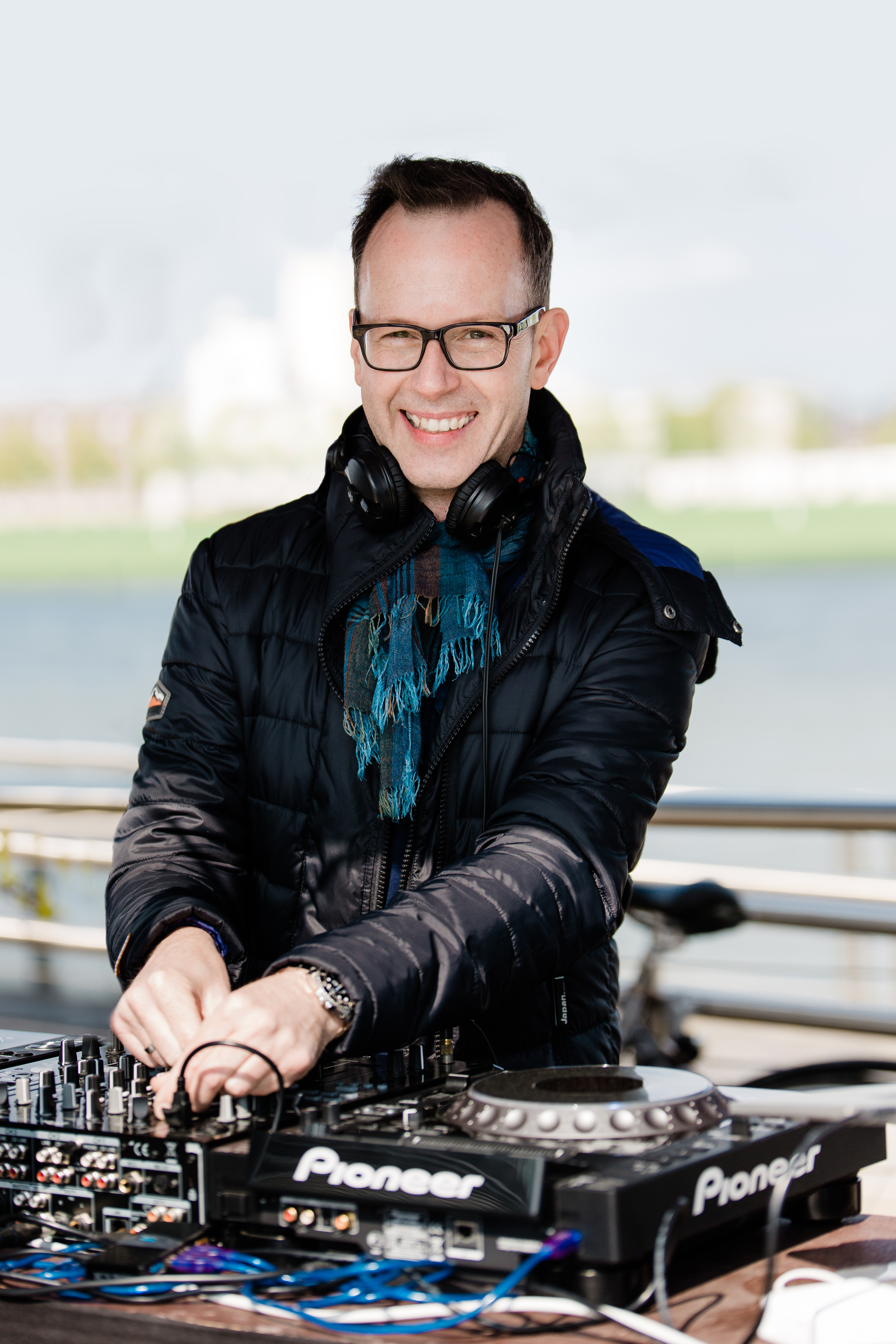 Electro-Swing-Party mit DJ René Pera